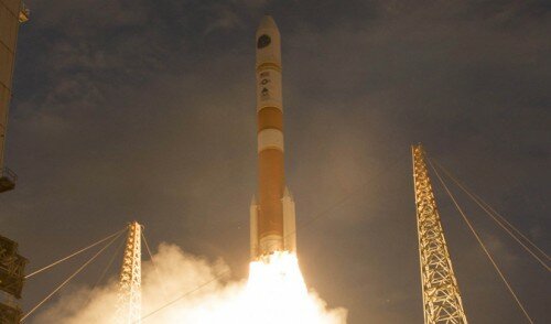 Delta IV rocket successfully launches from Cape Canaveral