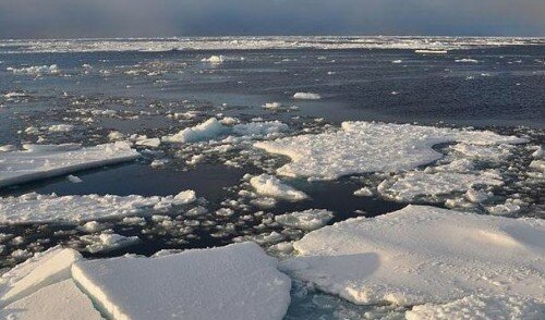 Russia bids for vast Arctic territories at UN