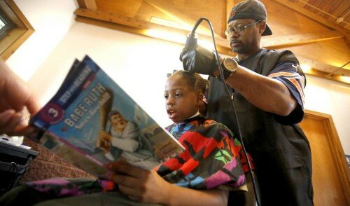 Iowa Barber Gives Kids Free Haircuts In Exchange For Reading To Him