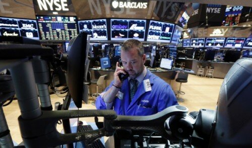 Dow Jones Industrial Plunges More Than 1000 Points