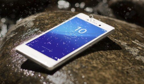 Don’t use our waterproof phones underwater — Sony