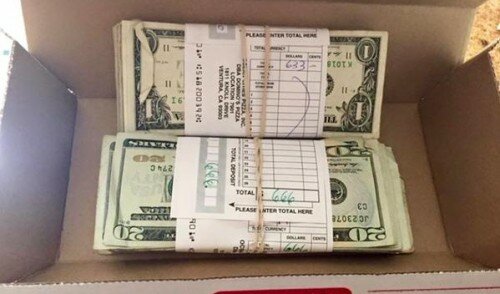 Man returns $1300 found in Domino’s delivery