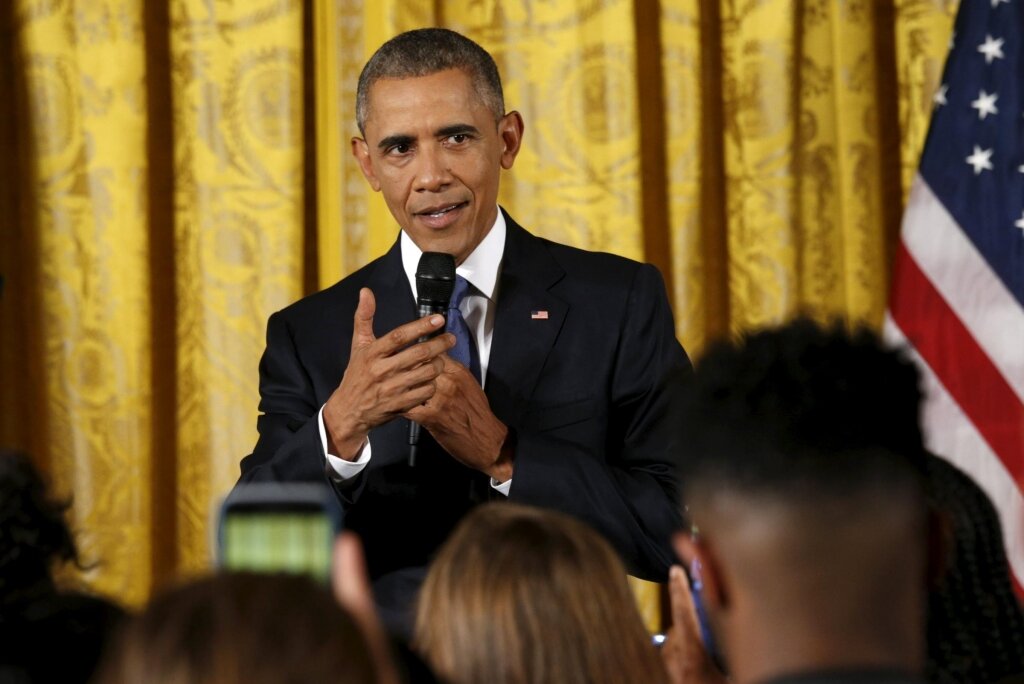 Obama urges Brits to stay in EU- and describes frustration over gun control