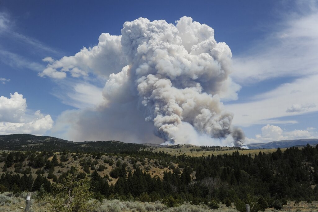 Montana Wildfires: 1,000 Acres of Glacier National Park Burns - NBC News